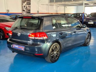 Volkswagen Golf 1.6 TDI 105cv BlueMotion