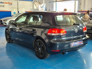Volkswagen Golf 1.6 TDI 105cv BlueMotion