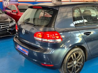 Volkswagen Golf 1.6 TDI 105cv BlueMotion