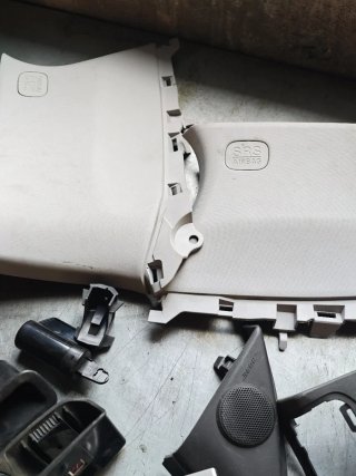 Plásticos interior Mazda RX8