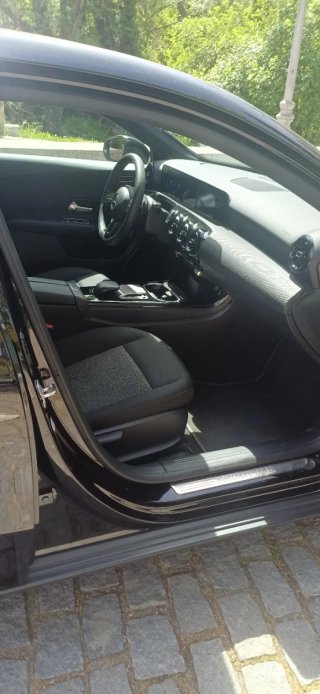 Mercedes-Benz A250e  2022
