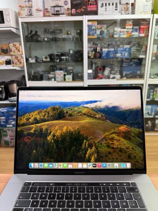 MacBook Pro 16" 2019 i9 16GB RAM 1TB SSD