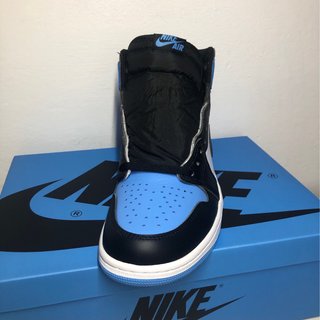 Jordan 1 Retro High OG Punta UNC