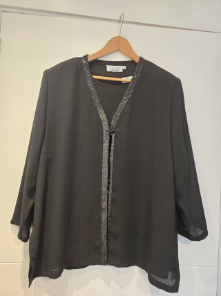Conjunto fiesta top m/c y chaqueta