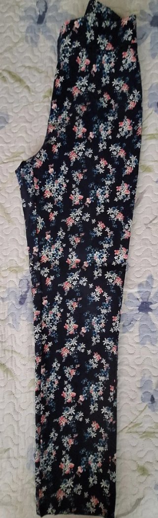 Pantalón verano estampado floral talla 40
