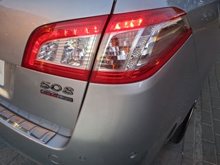 Peugeot 508 SW 2016