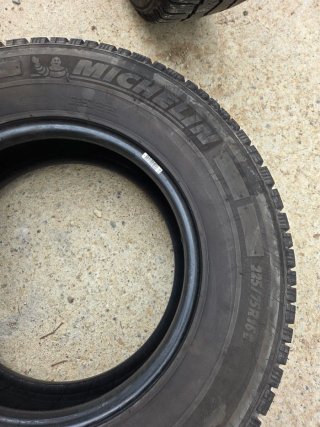 3 Neumáticos 225/75R16C Agilis Alpin MICHELIN