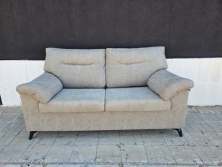 Sofá 2 plazas beige tela