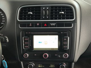 Volkswagen Polo 1.6 TDI 90cv DSG Sport