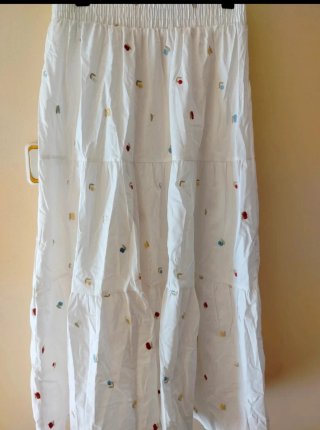 Falda Algodón Bordada Multicolor Talla M