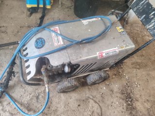 Hidrolimpiadora Profesional 200 bar marca maxi