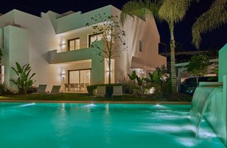 Casa pareada en alquiler en Los Naranjos - Las Brisas en Marbella