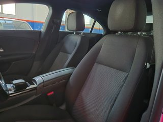 Mercedes-Benz CLA CLA 180