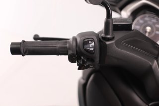 YAMAHA X-MAX 300 2022