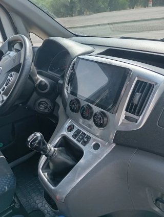 Nissan NV200 2014