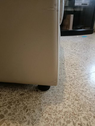 Sillón eléctrico de piel beige