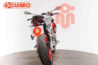 APRILIA TUONO 660