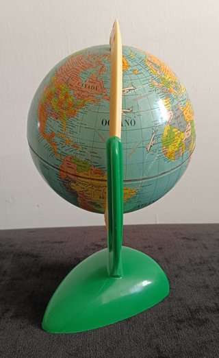 GLOBO TERRAQUEO AÑOS 60/70 METAL Y PLÁSTICO