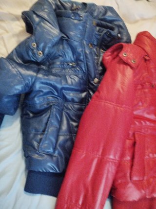 Dos cazadoras nuevas Talla L A estrenar, bonitas