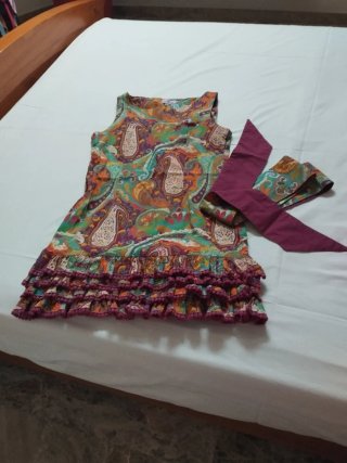 Vestido corto estampado paisley