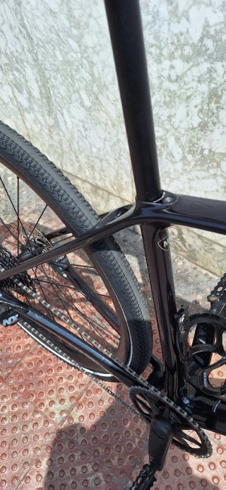 Bicicleta Specialized gravel  Negra,