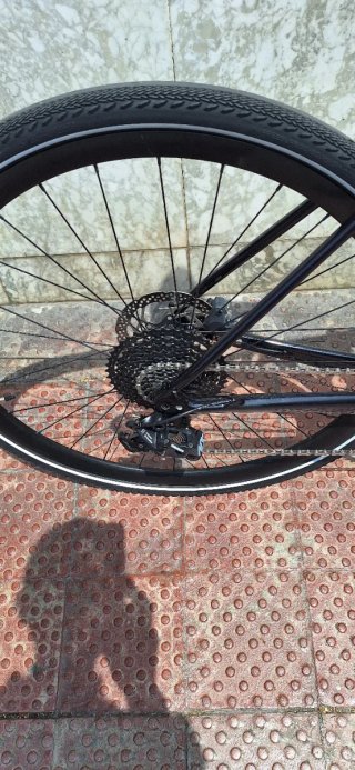 Bicicleta Specialized gravel  Negra,
