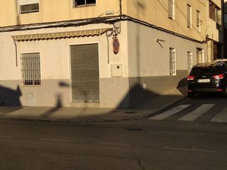 Local comercial en venta en La Paz en Villena