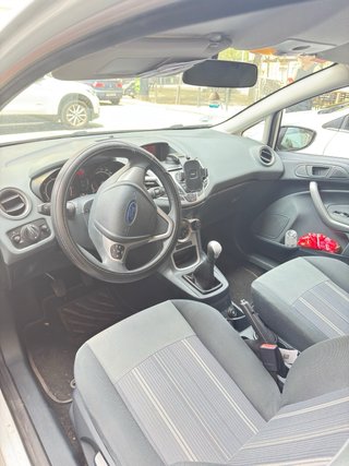 Ford Fiesta 2010 itv refien pasads