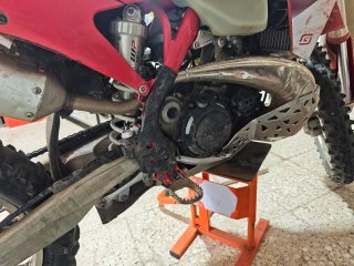 Enduro Gas Gas EC 250 Roja