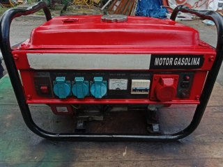 Generador 13.5HP Trifásico