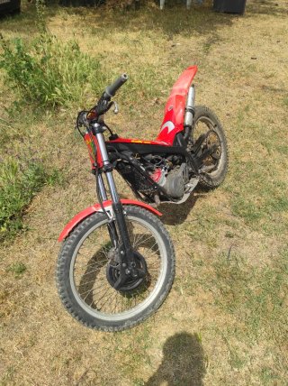 Beta Rab Trial 50cc Roja Año 1998-2005