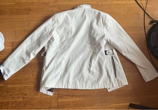 Chaqueta gabardina blanca