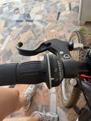 Bicicleta B'TWIN Rockrider 24 Decathlon