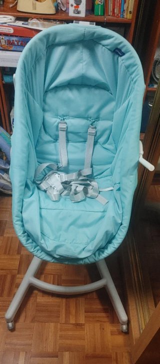 Trona multiposición bebé Chicco color azul
