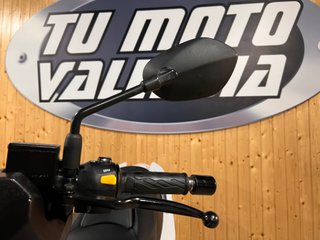 Suzuki Burgman 400 ABS