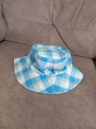 Sombrero de tela a cuadros