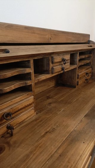 Escritorio antiguo madera mexicana