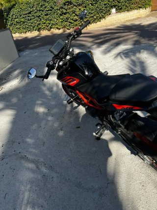KTM Duke 125 Negra/Naranja