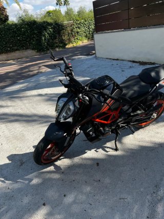 KTM Duke 125 Negra/Naranja