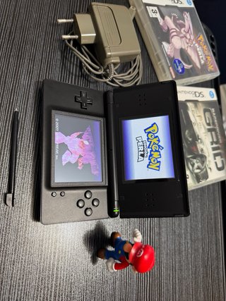 Nintendo DSi Nera + Pokémon Perla + Race Driver G
