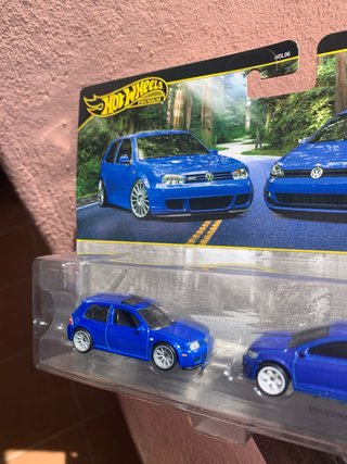 Hotwhells Car Culture Golf R32 y MK7