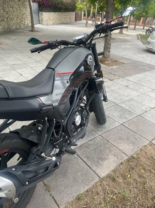 Benelli Leoncino 2022, 125cc 12.000km