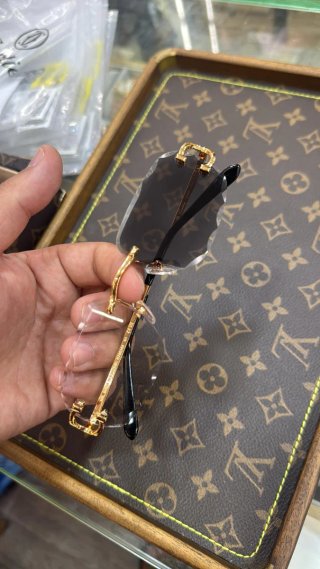 Gafas Cartier Oro y Negro viene con tu caja todo