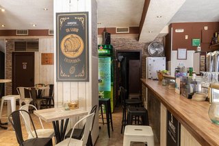 Local comercial en venta en Marroquina en Madrid