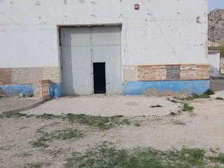 Nave industrial en venta en Villena
