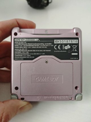 AGS-101 Game Boy Advance SP Pink Edition