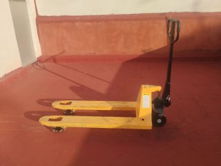 Transpaleta manual Tymbria
