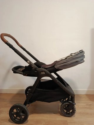 Carrito y cuco Joie
