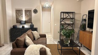 Oficina en venta en Nueva Andalucía centro en Marbella