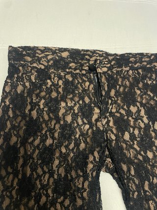 Pantalón encaje negro y beige ajustado